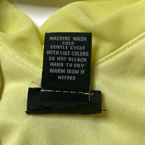 Rue21 yellow dress flowy v neck partial open back elastic waist juniors spring - Picture 8 of 8